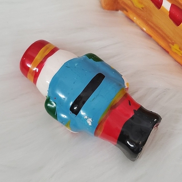 Vintage Christmas Santa Claus Nutcracker North Pole Salt & Pepper Shakers - Picture 12 of 16